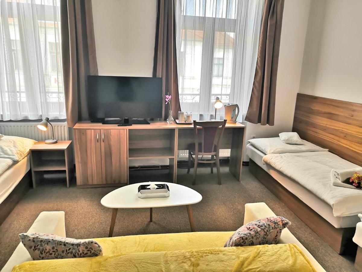 Hotel U Brany Uherský Brod Eksteriør billede