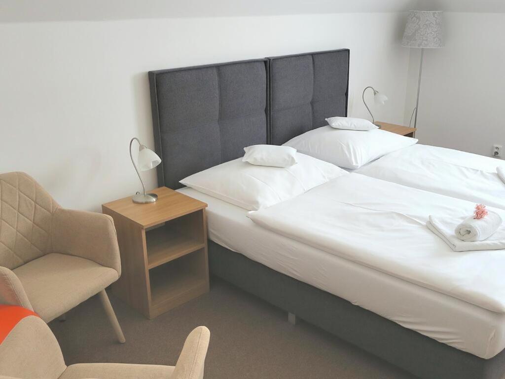 Hotel U Brany Uherský Brod Eksteriør billede